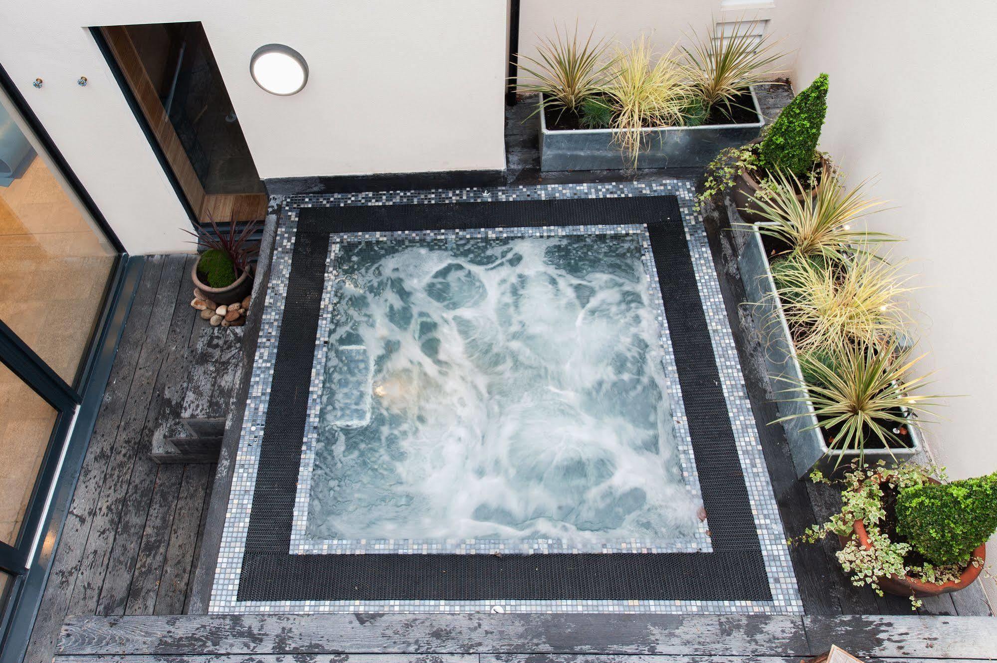 Appleby Manor Hotel & Garden Spa Exterior photo